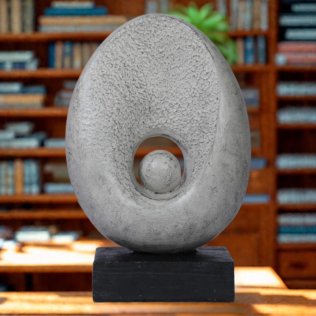 Ashnam Oval-Shaped Sculpture with Central Circle & Space - Silver Pearl, 28 Cm
