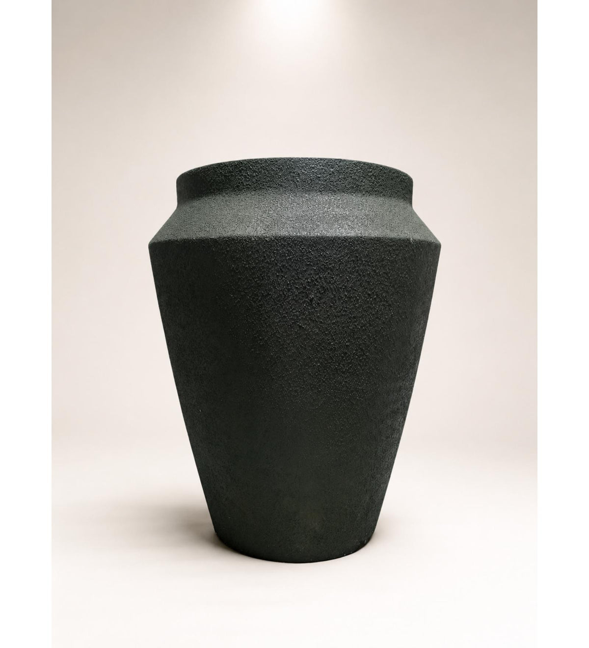 Tapered Planter – Black - Close-up