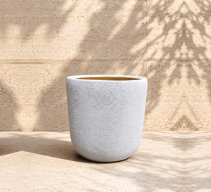 Contemporary Round Planter – White - Close-up